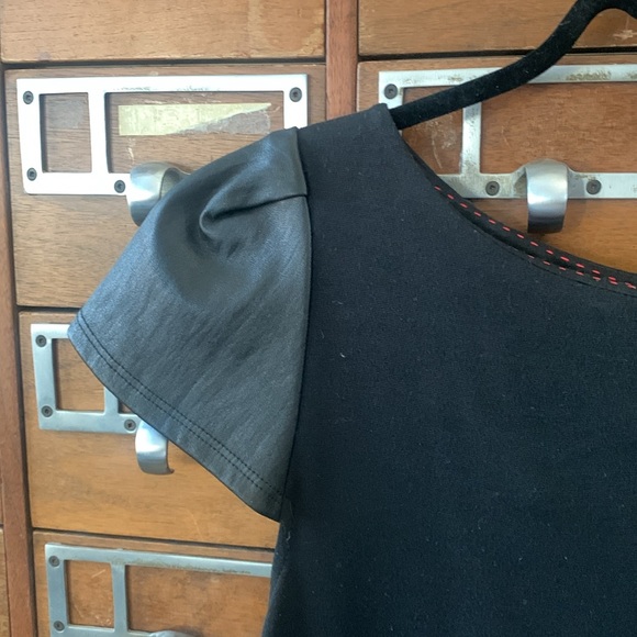 Alice + Olivia Employed Gracie Patent Leather Cap Sleeve Dress Size 10 - Picture 3 of 10